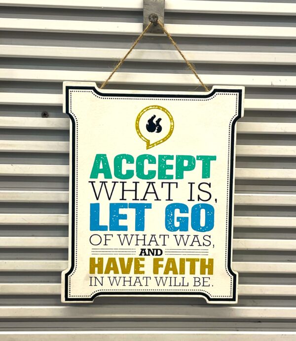 Arrow Cut Wooden Wall Hanging - Image 9